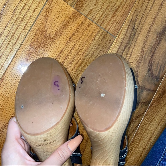 LANVIN PARIS BLACK LEATHER WOOD PLATFORM HEELED SANDALS SIZE 7 - Picture 8 of 11